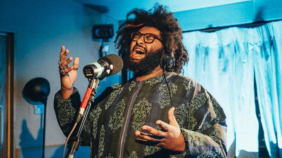 Elmiene performs at the BBC's Maida Vale studios