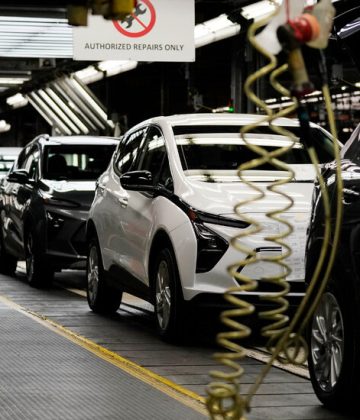 Automakers Are Sharing Consumers’ Driving Behavior With Insurance Companies